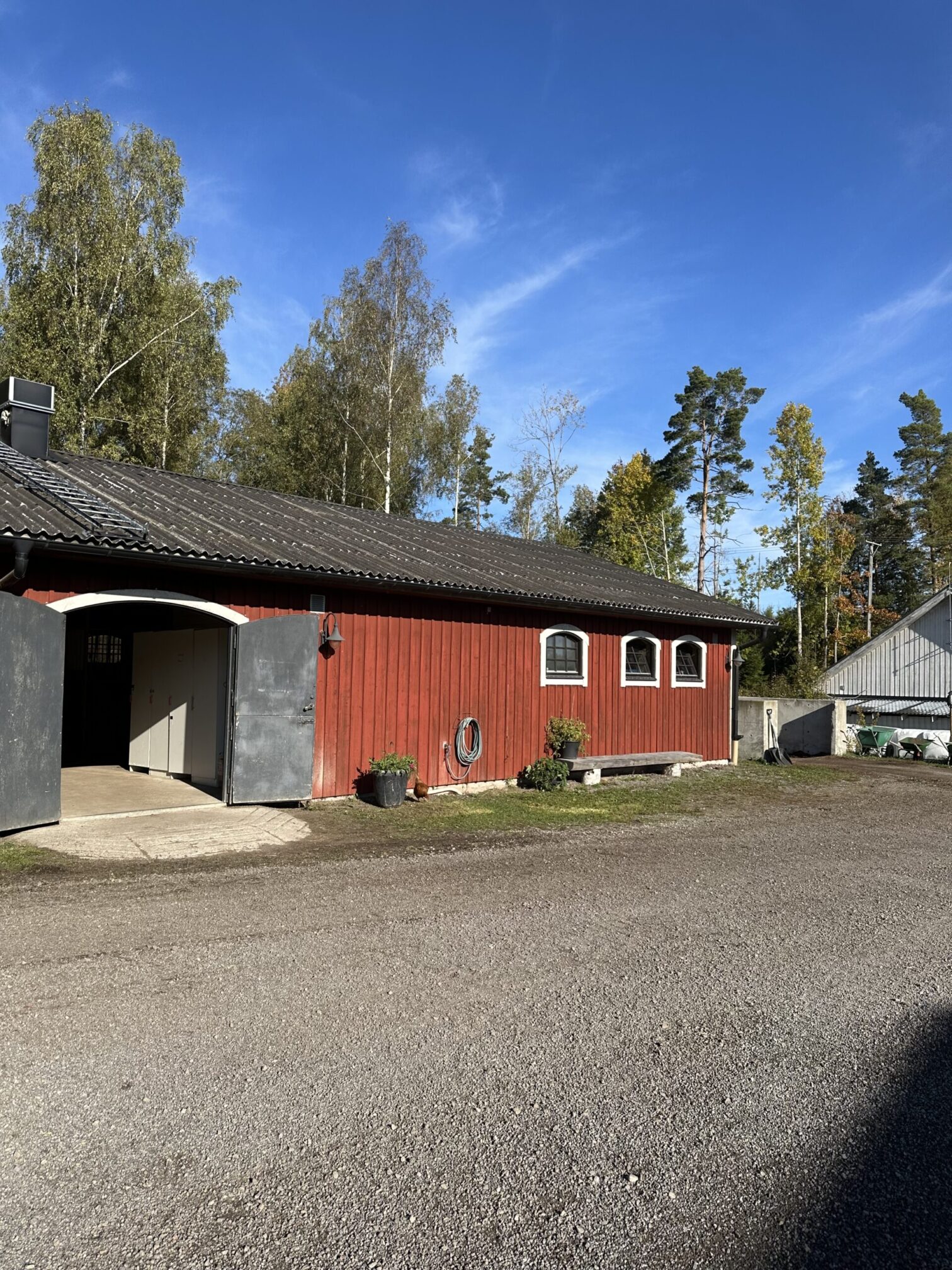 Södra Sjöbergs Gård, Sorunda kollektivstall